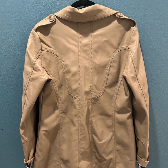 Leather like double breasted blazer - Picture 2 of 3